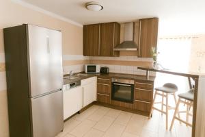 SUNNYHOME Ferienwohnung am Brückelsee