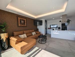 R-40-A Lujo con jacuzzi