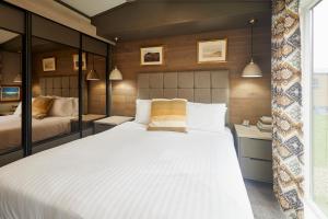 Host & Stay - 23 Sandy Lane