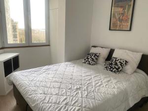 Renovated apartment with breathtaking sea view T5