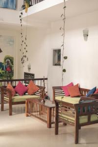 New Blue Mount View Kandy