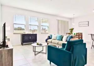 Casa Inman - 3BR Luxury Stay Minutes from Legoland