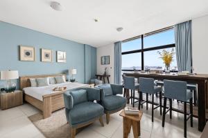 Beachfront Boho Bliss Direct Beach Access