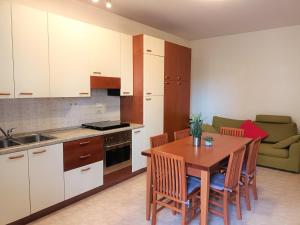 Trilocale piano terra con doppi servizi Piazza Aurora