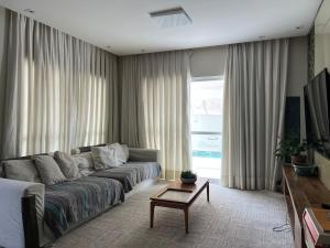 Apartamento quadra mar em Itapema