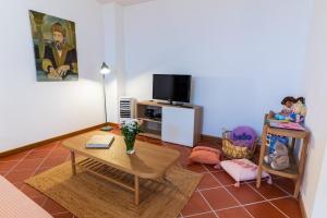 Serafini Home 34 con piscina e vista mozzafiato