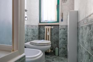 The House Of The Rising Sun - Milan City- by HOST4U