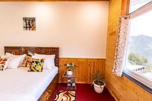 Pinecrest Villa by Splendid Hotels - Garden - Balcony - Living Room - Family Groups - Events - Mountain View