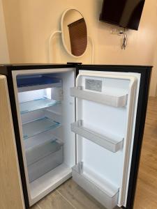 สุขใจ โฮม Minimal Apartment ใกล้ Central นครปฐม แอร์เย็นฉ่ำๆ