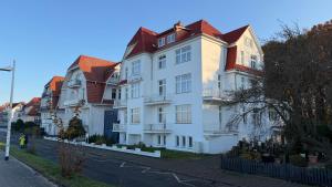 "Sanddorn", Kur- und Ferienhotel, Direkte Strandlage, Fahrstuhl