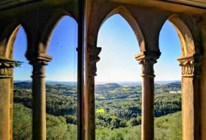 Small Castle With Sea View In Campiglia Marittima