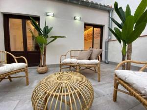 Urban Palacio Real Apartments