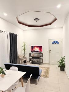 Apartamento Moderno con luz natural y balcón con vista Modern with natural light and balcony with a view