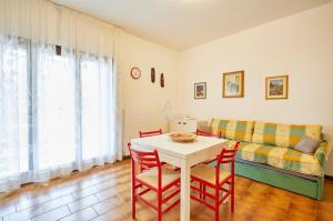 Pandora Apartment -Relax e Divertimento a Sirmione
