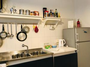 Federicas Ponte Vecchio 1bd - by FlorenceHospitality
