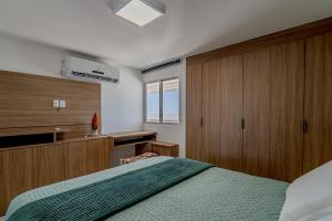 Lindo apto pé na areia Bessa