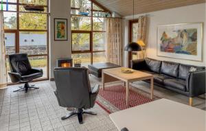 Three-Bedroom Holiday Home In Ebeltoft