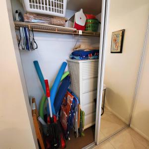 ★ Treasure Island Getaway wPrivate Beach Access!