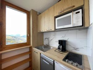 Appartement ski-inout, proche ESF et commerces, animaux acceptés - FR-1-356-530