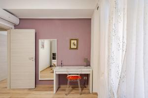 Claudias Home Minimal Design 500m from the Center