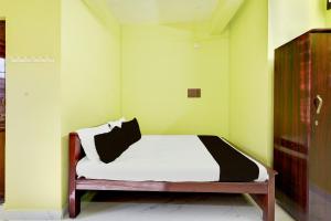 SPOT ON Shri Krishna Guest house