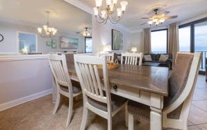 Phoenix X 1412 condo