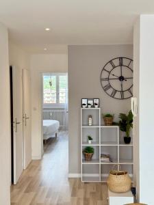 Le Victoria I Balcon & garage, Plein-centre