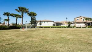 5-BR Townhouse with Pool, Games, Disney