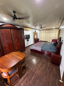 Premium 1-BR Stay with Terrace & Parking