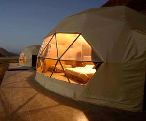 Wadi Rum Spring Moon & Jeep Tour