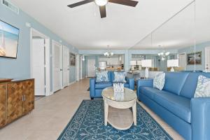 Pelican Beach Resort 0913 by Newman-Dailey