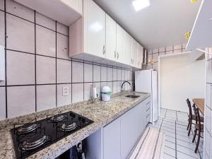 Apê Completo, AC, Wi-Fi | 350m Praia Canasvieiras