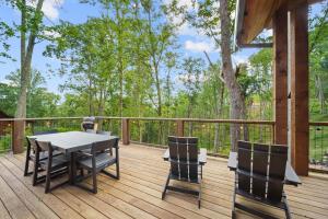 Llama Creek Cabin at Eagles Nest