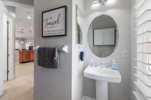 Spacious 4BR-3BA Townhouse Steps from the Beach