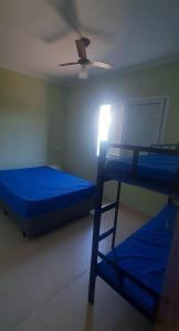 Apê com varanda gourmet em Maranduba!