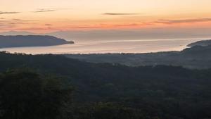 Sunrise Love Studio Tambor Hills