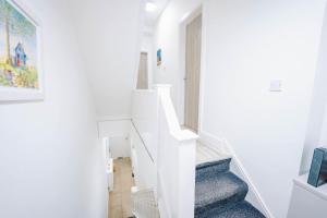 Cozy Cardiff Studio - City Center Gem with Patio