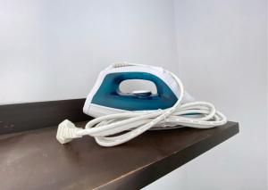 Apt em Castelhanos-1 quadra do Mar,3Qts -2 cAr