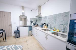 Cosy Cardiff Studio with Fast WiFi & Garden View