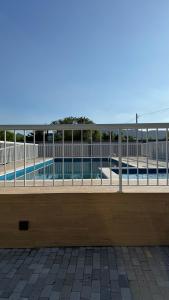 Cobertura Linear no Recreio - Varanda Grande, Vista Montanhas, Próx Praia, Garagem, Acomoda até 4 pessoas