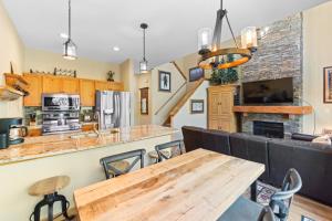 Seasons at Keystone 1841