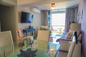 Departamento a pie de playa en Cerritos