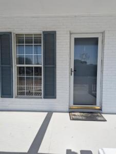 Renovated Retreat King Bed & Beachside Comfort