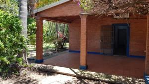 Casaquinta con Piscina a Cuadras de la Playa