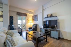 Gkyzi Warm Classic Home by ΜΡS