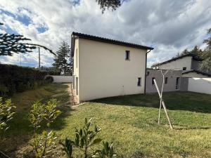 Modern house 4 bedrooms