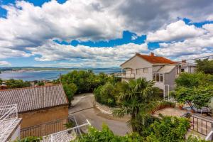 Apartment in Crikvenica 14108