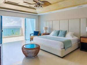 Casa Paseo Centenario, Alberca infinity Privada.