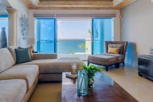 Casa Paseo Centenario, Alberca infinity Privada.