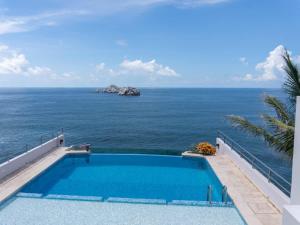 Casa Paseo Centenario, Alberca infinity Privada.